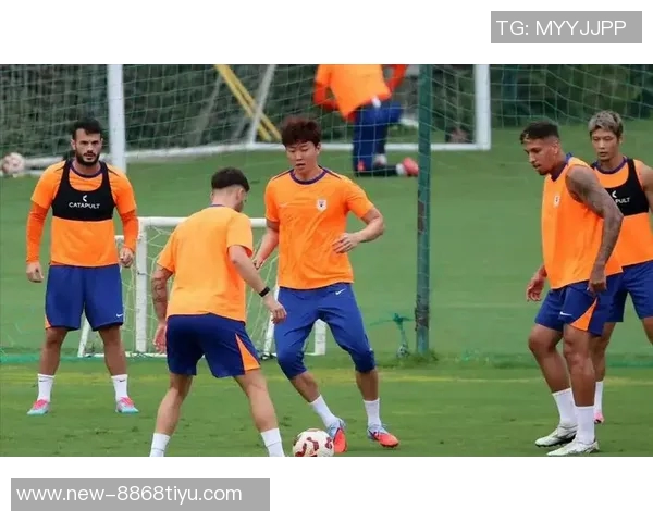 鲁媒报道陈泽仕依木兰已抵达成都期待参与熊猫杯最后两场比赛