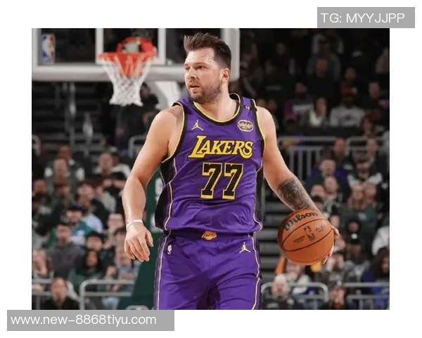 艾顿坦言期待东契奇得分爆发希望他能投丢一球