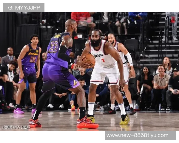 哈登盛赞小卡为时代天才球员其投篮机会掌握在自己手中